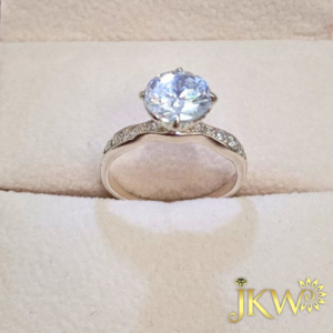 Anillo de compromiso