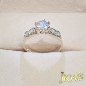 Anillo de compromiso